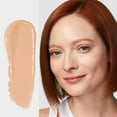 thumbnail image 3 of Sérum teinté Revlon Illuminance™, Procure une couvrance légère et modulable, 3 of 4