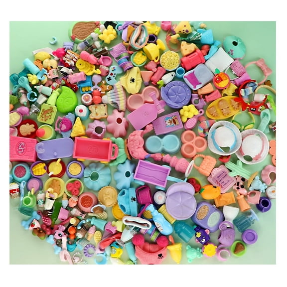 Random 25 PCS Cute Toys Accessories Pack Lot Snowflake Mugs Water Bottles Hat Glasses Clothes Bow Skirt Collar Food and Drink Fit lps Cat and Dog Figure Toys