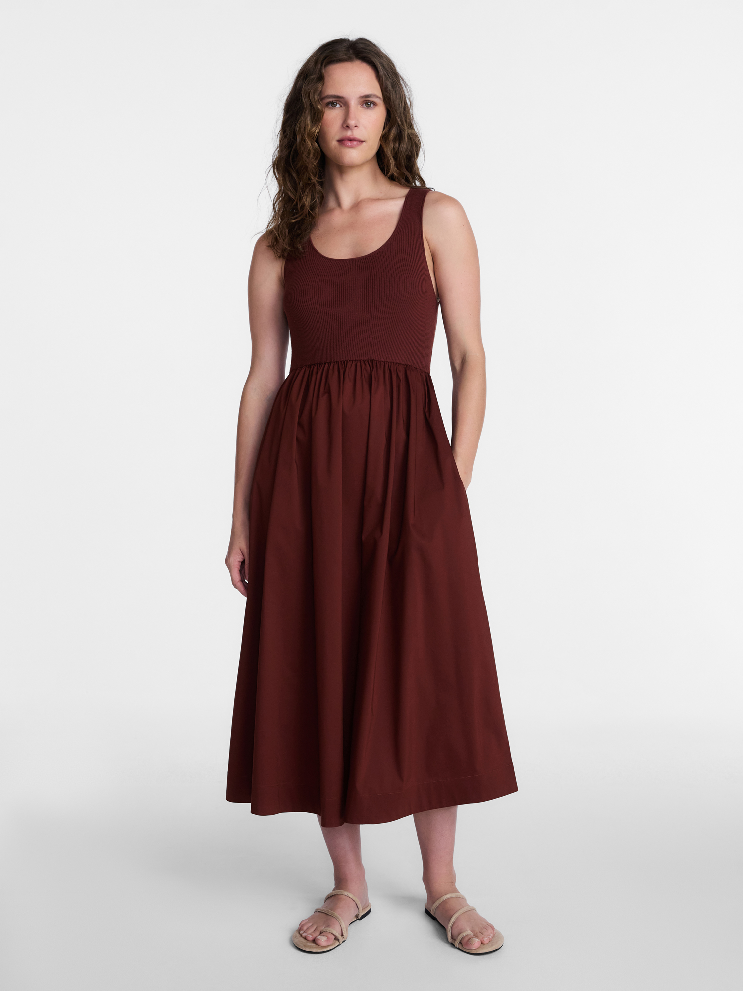 Time and Tru Women's Sleeveless Scoop Neck Midi Dress, Sizes XS-XXXL