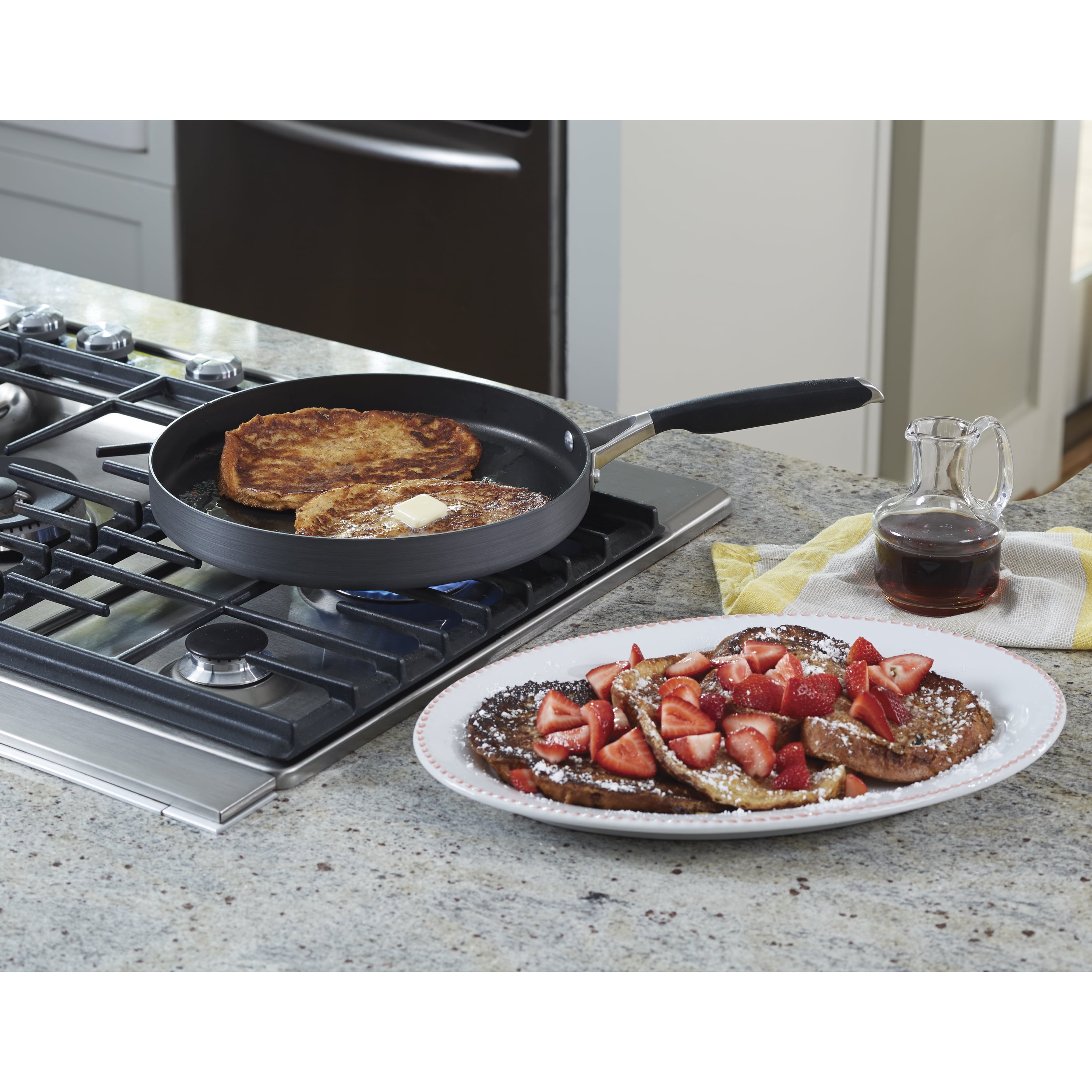Calphalon Select Ceramic Nonstick 12 Round Grill Pan - Shop Frying Pans &  Griddles at H-E-B
