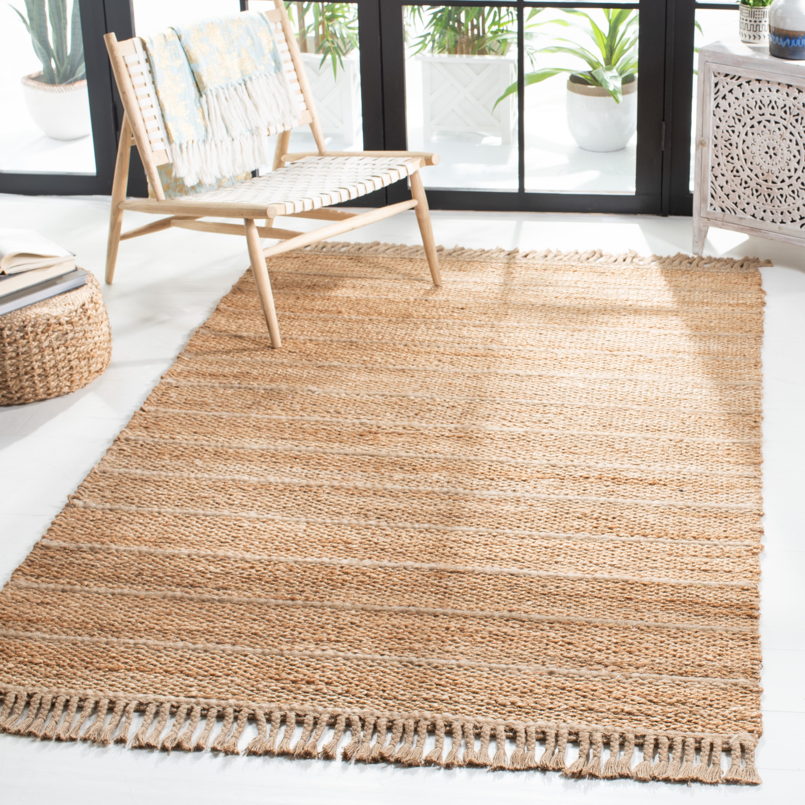 SAFAVIEH Natural Fiber Carrie Braided Area Rug, Natural/Light Grey, 3