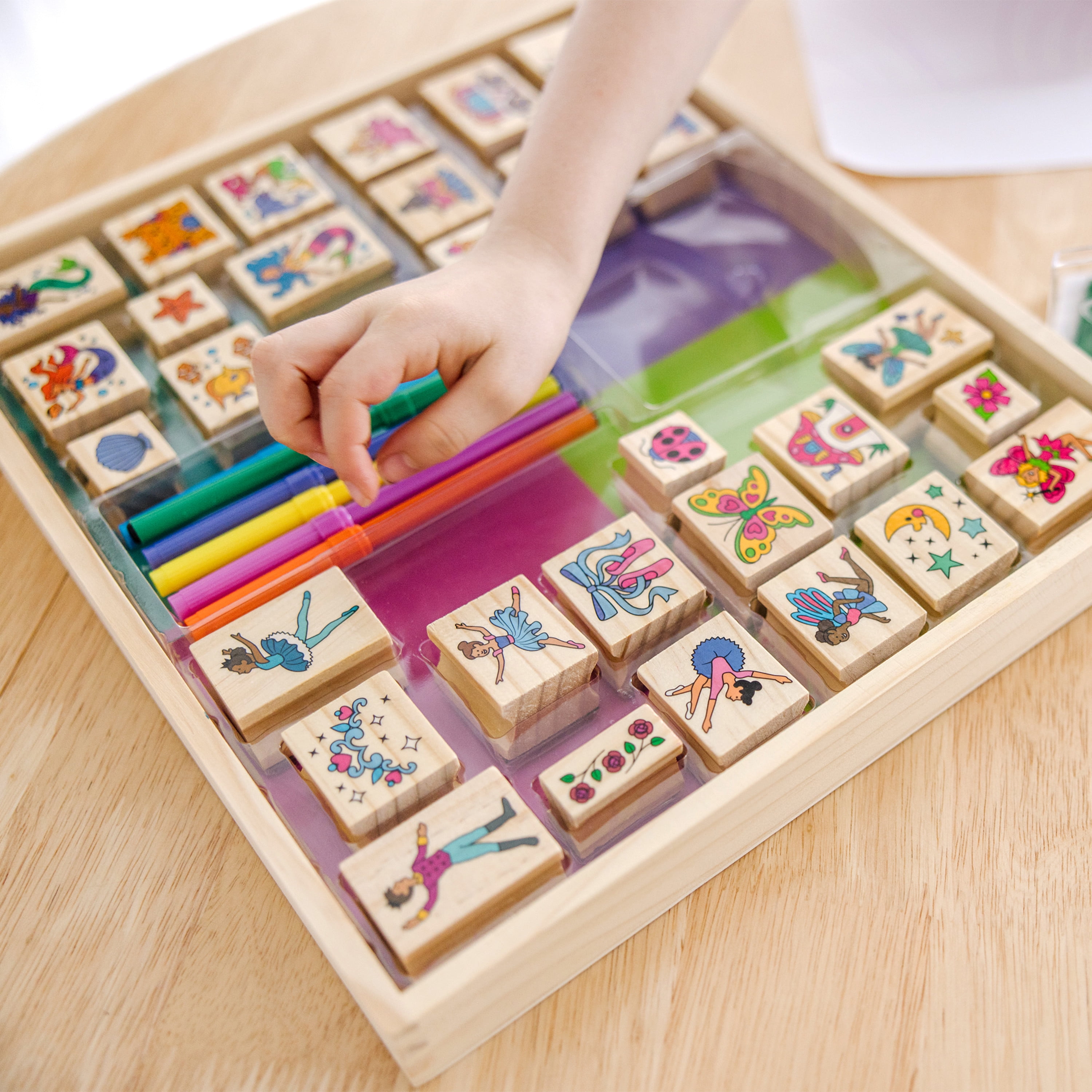 Melissa & Doug Stamp-a-Scene Stamp Pad: Fairy Garden - 20 Wooden Stamps, 5  Colored Pencils, and 2-Color Stamp Pad 
