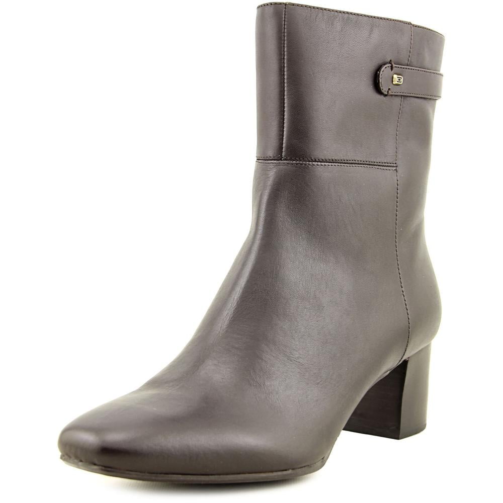 bandolino booties