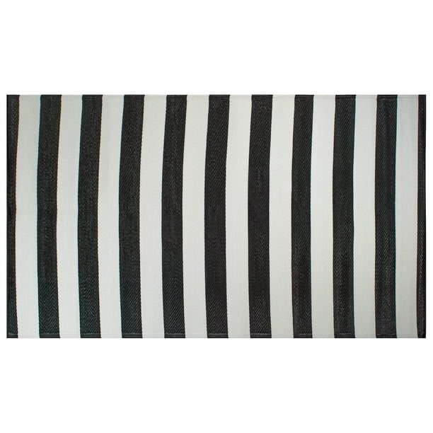 4' x 6' Black and White Rectangular Striped Outdoor Rug