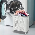 thumbnail image 1 of Cesta para ropa sucia plegable de gran capacidad para el baño, con ruedas y extraíble., 1 of 6