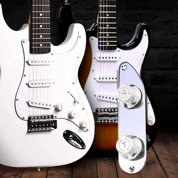 Fender bass guitar accessories deals