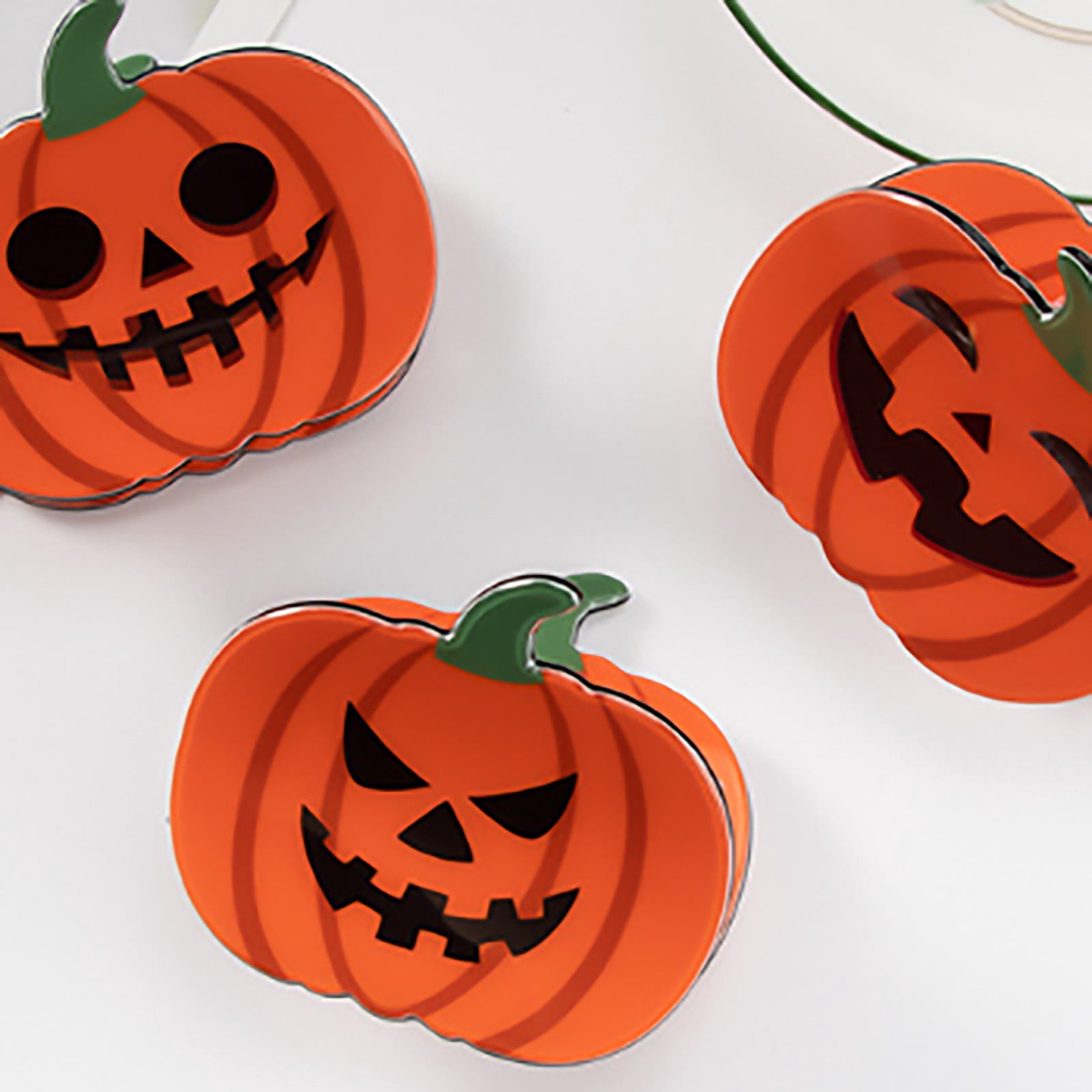 Halloween Hair Clips for Women Girls Cute Pumpkin Ghost Hair Claw Clips for Thin/Thick Hair Acrylic Hair Accessorie for Dance,Halloween Outfits Themed Parties Fall Hair Clips Halloween Gifts