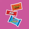 thumbnail image 4 of JOLLY RANCHER, KIT KAT® and REESE'S Assorted Flavored Snack Size, Candy Party Pack, 24.9 oz, 4 of 9