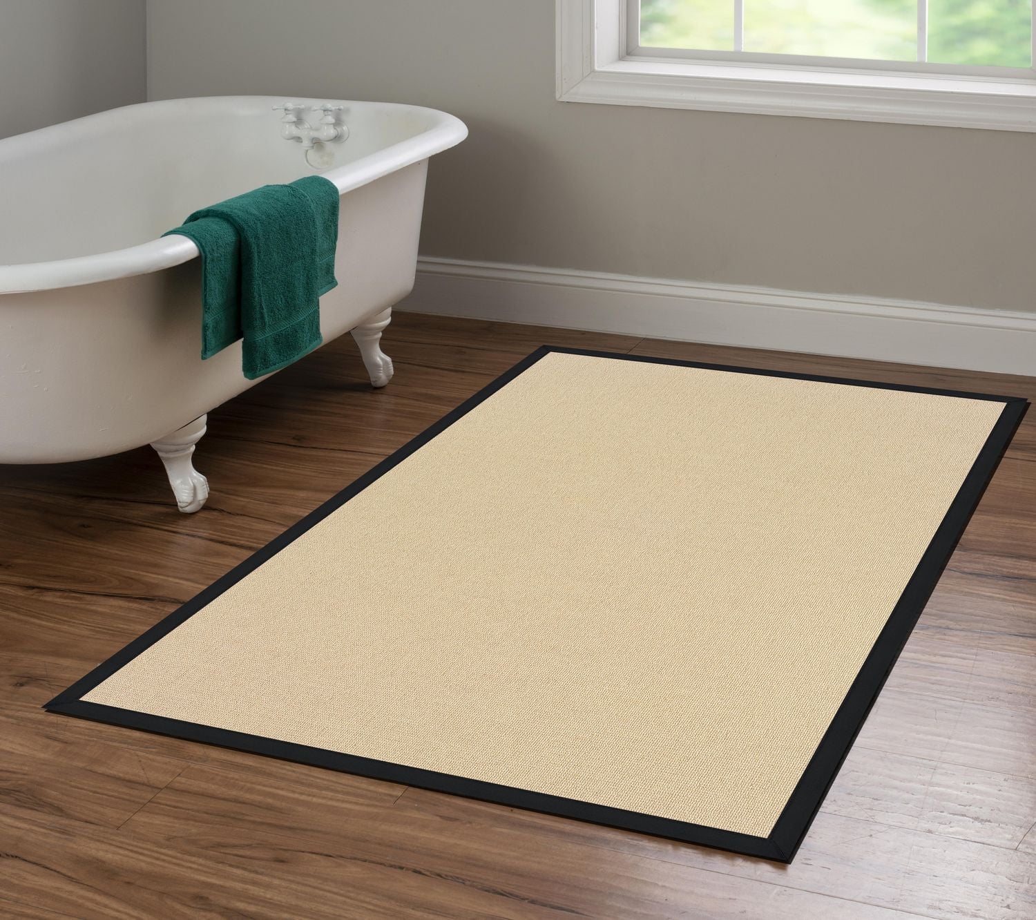 Athena Natural & Black 4' x 6' Accent Rug