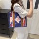 thumbnail image 4 of Bolso bohemio vibrante con estampado geométrico único, bolso de mensajero vintage para mujer, 4 of 8
