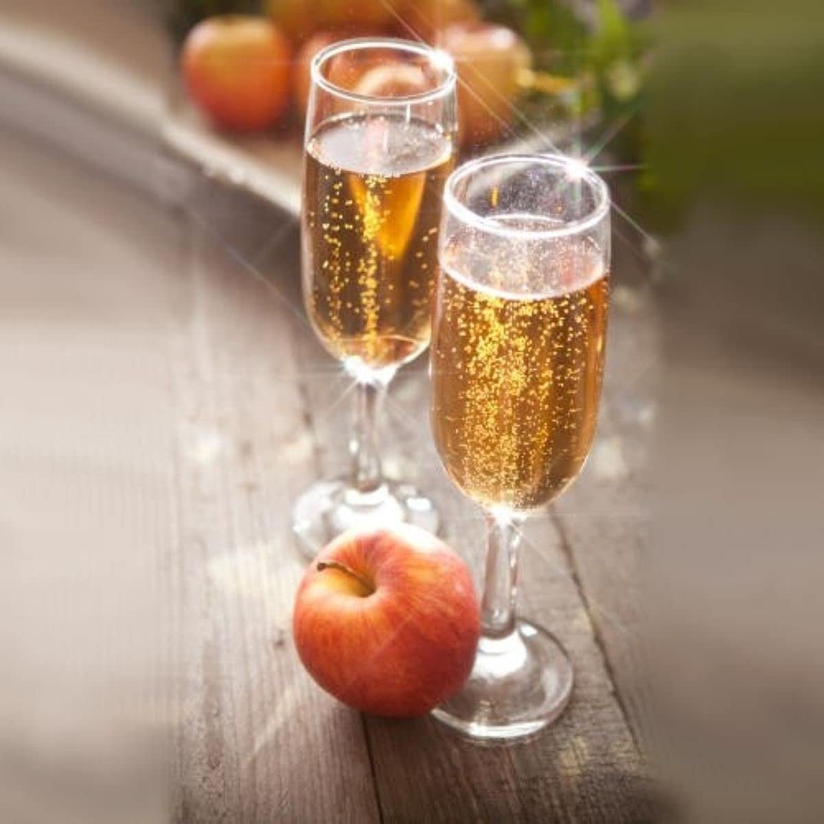 Champagne Apple & Honey Fragrance Oil Our Version of The Brand Name 8 LB Bottle for Candle Making, Soap Making, Tart Making, Room Sprays, Lotions, Car Fresheners, Slime, Bath Bombs, Warmers