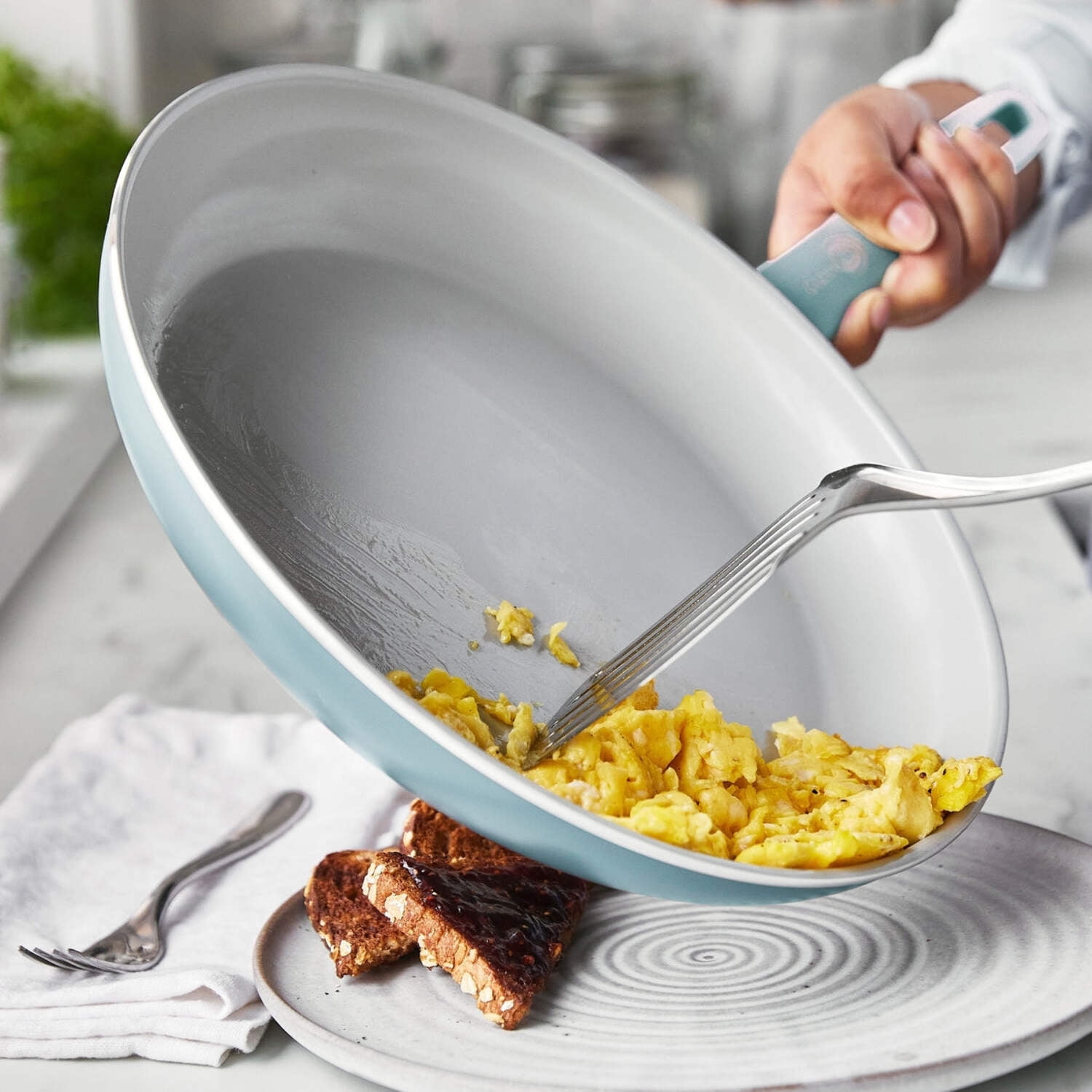 GreenPan Dover 12” Frying Pan Skillet, Non-Toxic Ceramic Nonstick, Blue Haze