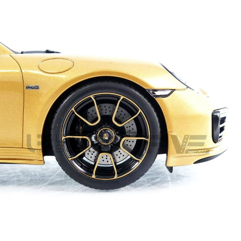 GT Spirit Porsche 911 991.2 Turbo S Coupe Gold 1:18 Resin GT Spirit Porsche 911 991.2 Turbo S Coupe Gold 1:18 Resin