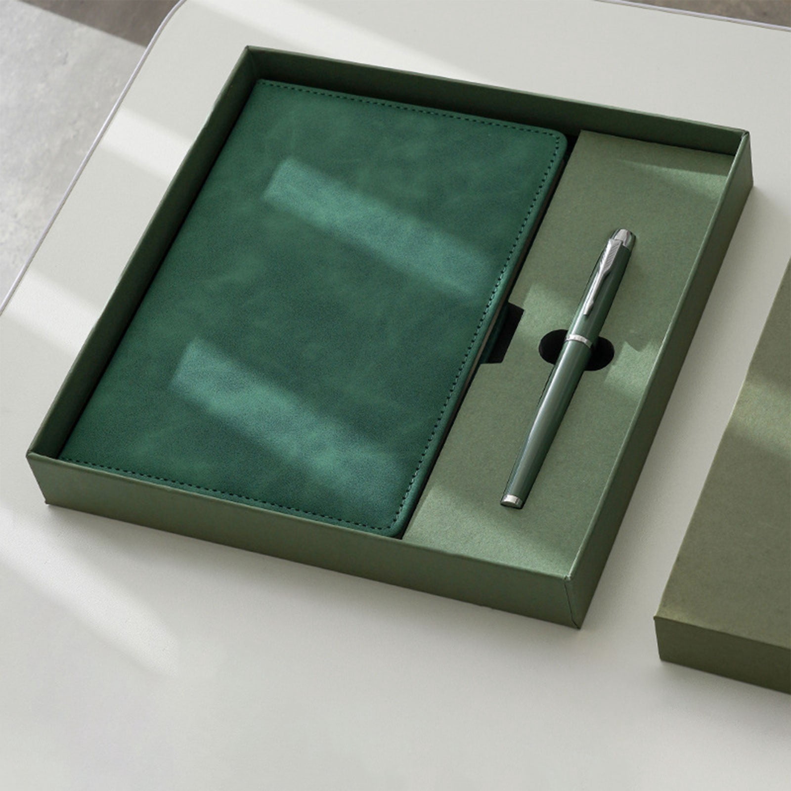 FXMLRLK Leather Notebook Gift Set - A5 Hardcover Journal with Pen & Gift Box (Green)
