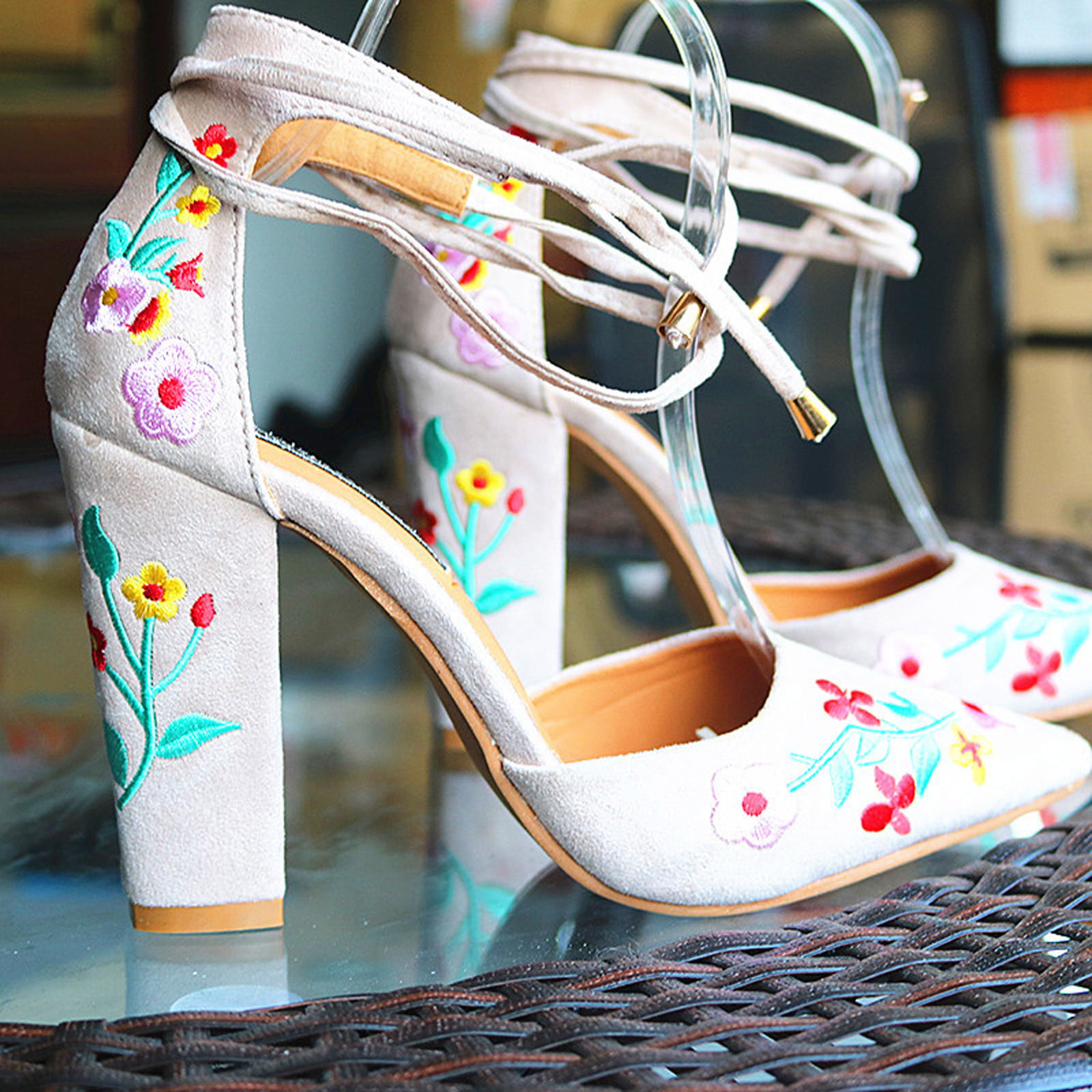 Elegant Floral Print Stiletto Heels