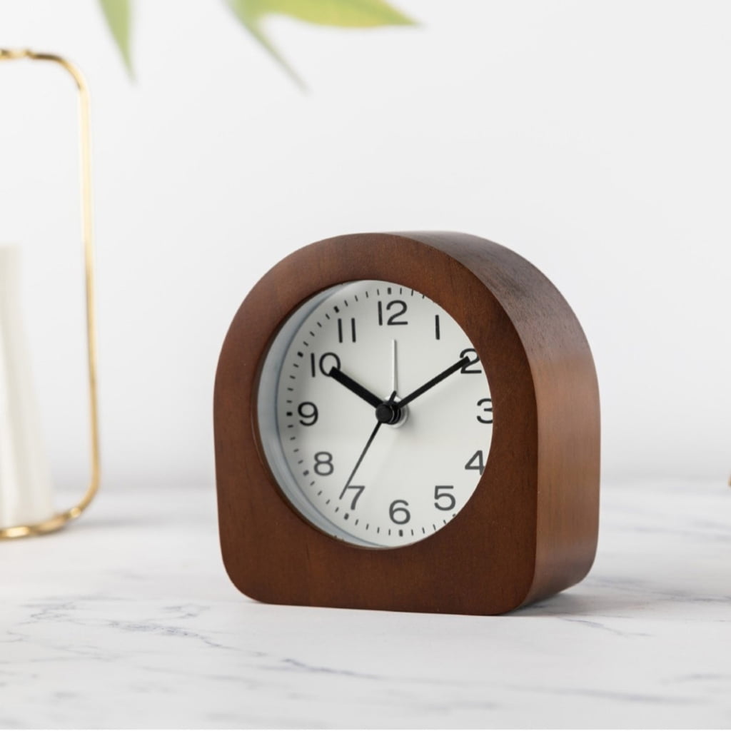 Quiet Wood Analog Alarm Clock for with Night Light Battery Operated Snoozes Bedside