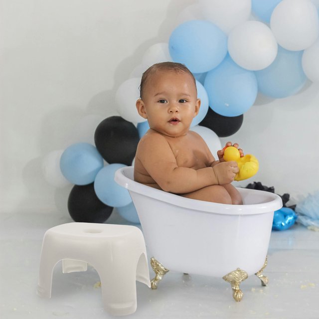 Raindrops Multifunctional White Plastic Step Stool for Bathroom Living Room with Antislip Base