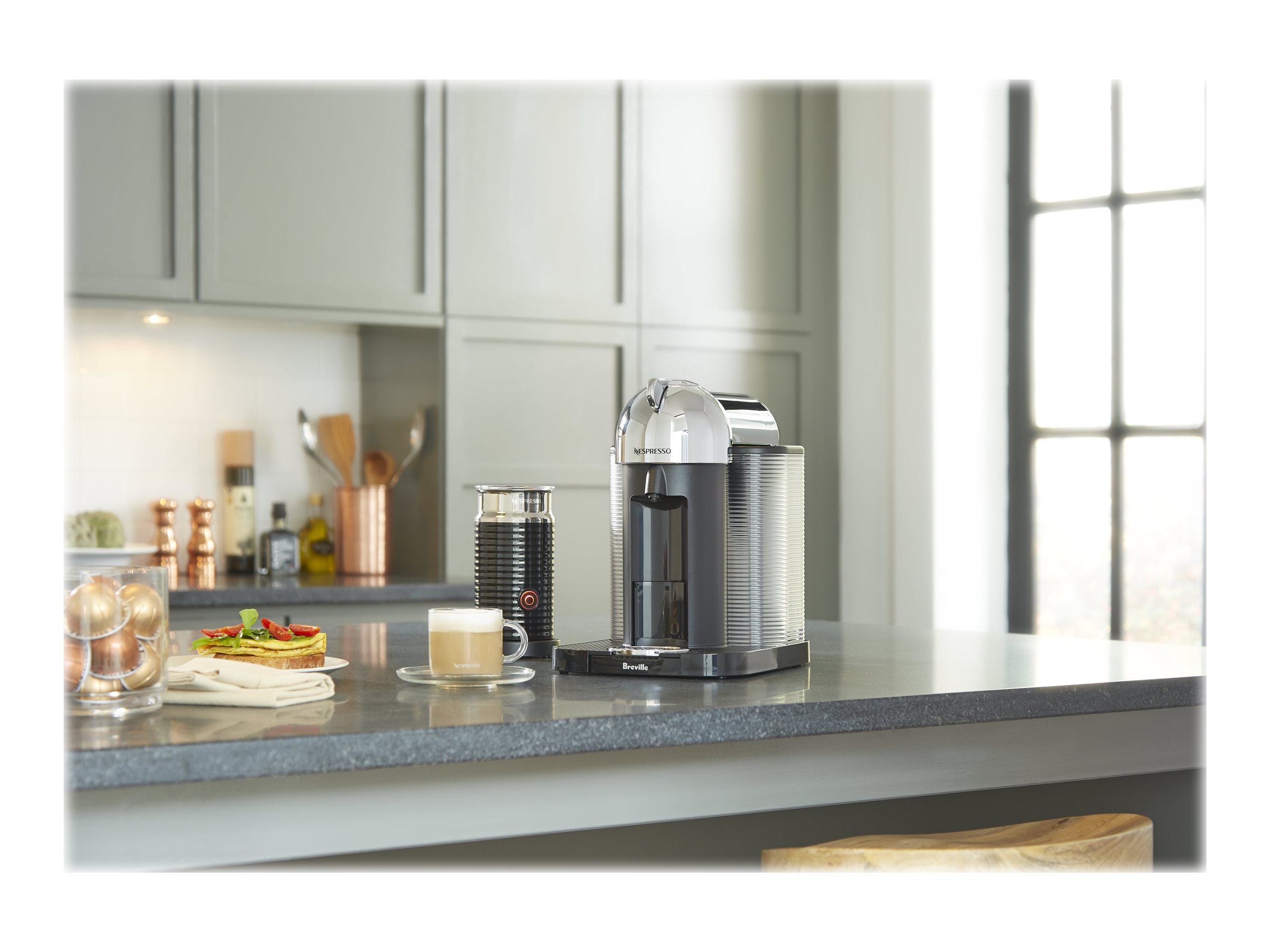 Breville Nespresso Vertuo Bundle 