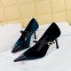 thumbnail image 3 of Zapatos de tacón alto y fino para mujer, con punta de gamuza y tacón bajo, con hebilla de metal y punta recta, para banquetes, con un solo zapato para mujer, 3 of 5