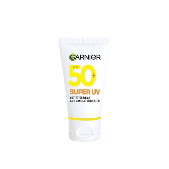 Protector Solar Facial Garnier Skin Active Antioleosidad Toque Seco Crema Sin Color FPS 50+ con Vit C 40 ml