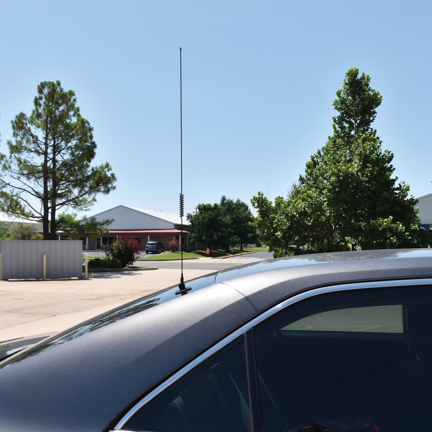 Tram 25 MHz to 1,300 MHz Scanner Glass-Mount Antenna with RG58/U Cable and BNC Connector