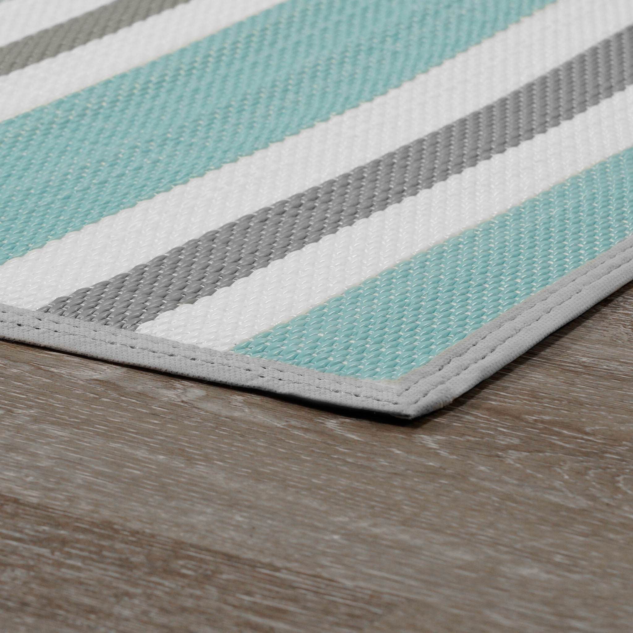 Luna Contemporary Stripe Sky and Gray Polypropylene Reversible Plastic Straw Outdoor Area Rug, 8'11'' x 11'10'' Rectangle