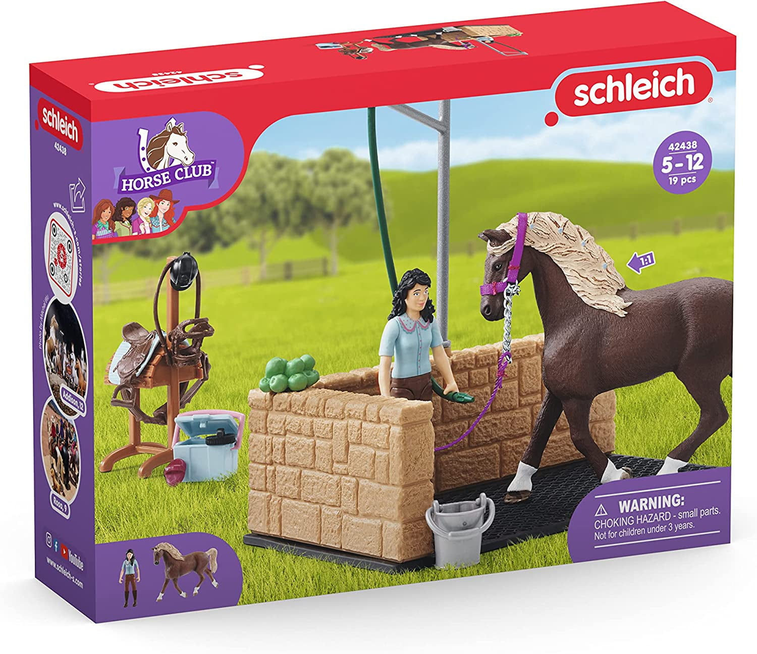 Schleich - Horse Club: Equestrian Washing Area Playset with Rider Emily, Luna & Accessories, 19 Pcs