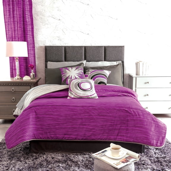 Magenta Comforter Set