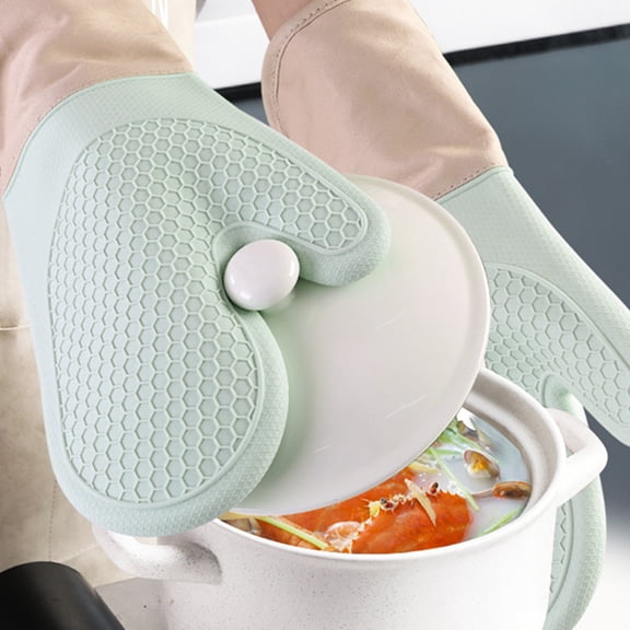 LIFKOME Light Green Silicone Oven Mitt with Cotton Lining for Safe Cooking and Baking