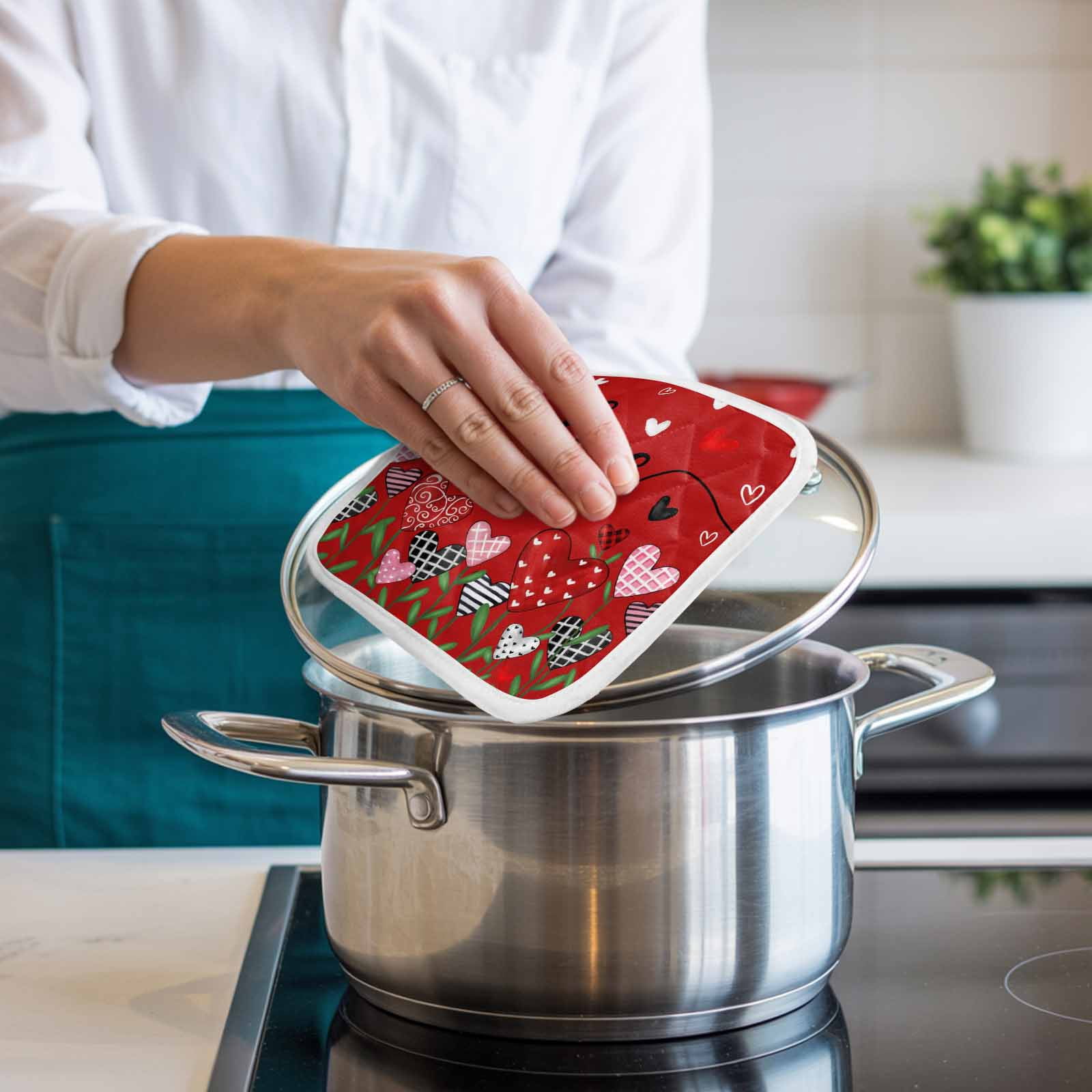 Red Love, Pot Holders for Kitchen Heatproof Potholder, 5 Pack Spring Valentine's Plant Dots Lattice Stripe Hot Pads Multipurpose Oven Pads Cloth Potholders Trivet for Cooking Baking