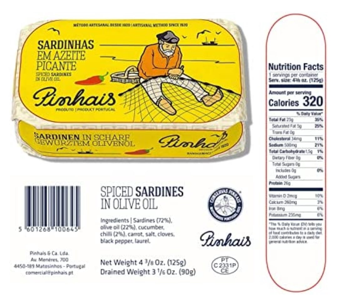 Pinhais Canned Sardines Variety Pack 4.4 oz- Virgin Olive Oil Regular (1), Virgin Olive Oil Spicy (1), Tomato Sauce Regular (1) and Tomato Sauce Spicy (1) (Pack of 4) Bonus mints  included!