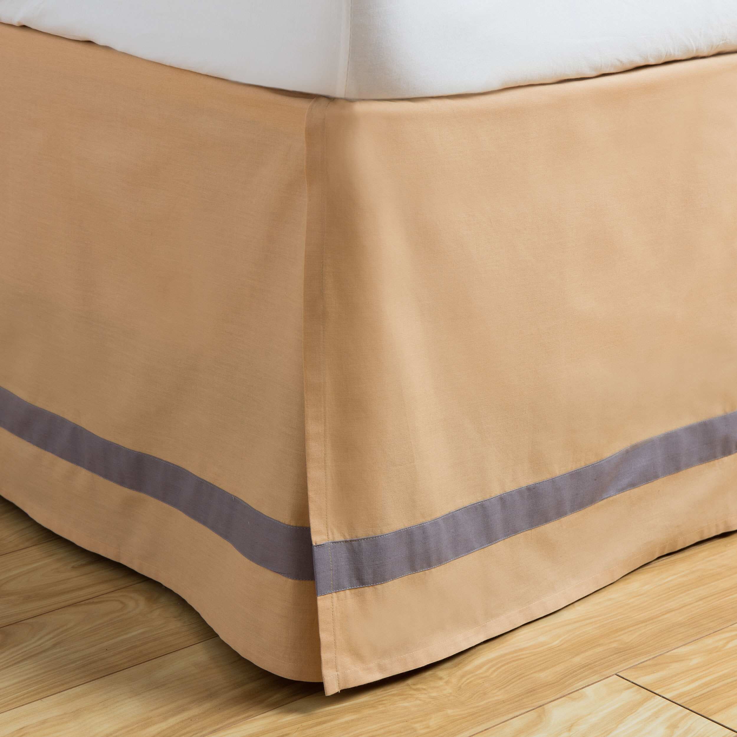 Rizzy Home Ogee Collection Gold Cotton Bed Skirt King