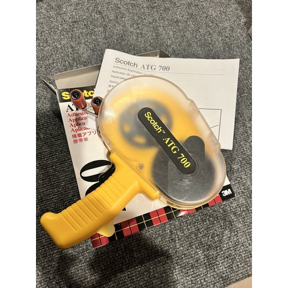 Scotch Adhesive Transfer Tape ATG 700 Dispenser Yellow