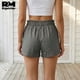 thumbnail image 4 of Short Casual de Mujer Con Cordón Ajustable y Bolsillos gris Extra Grande, 4 of 5