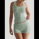 thumbnail image 4 of Conjunto de Shorts Deportivos Ajustados para Mujer: Top Sin Mangas y Shorts Judías XL, 4 of 8