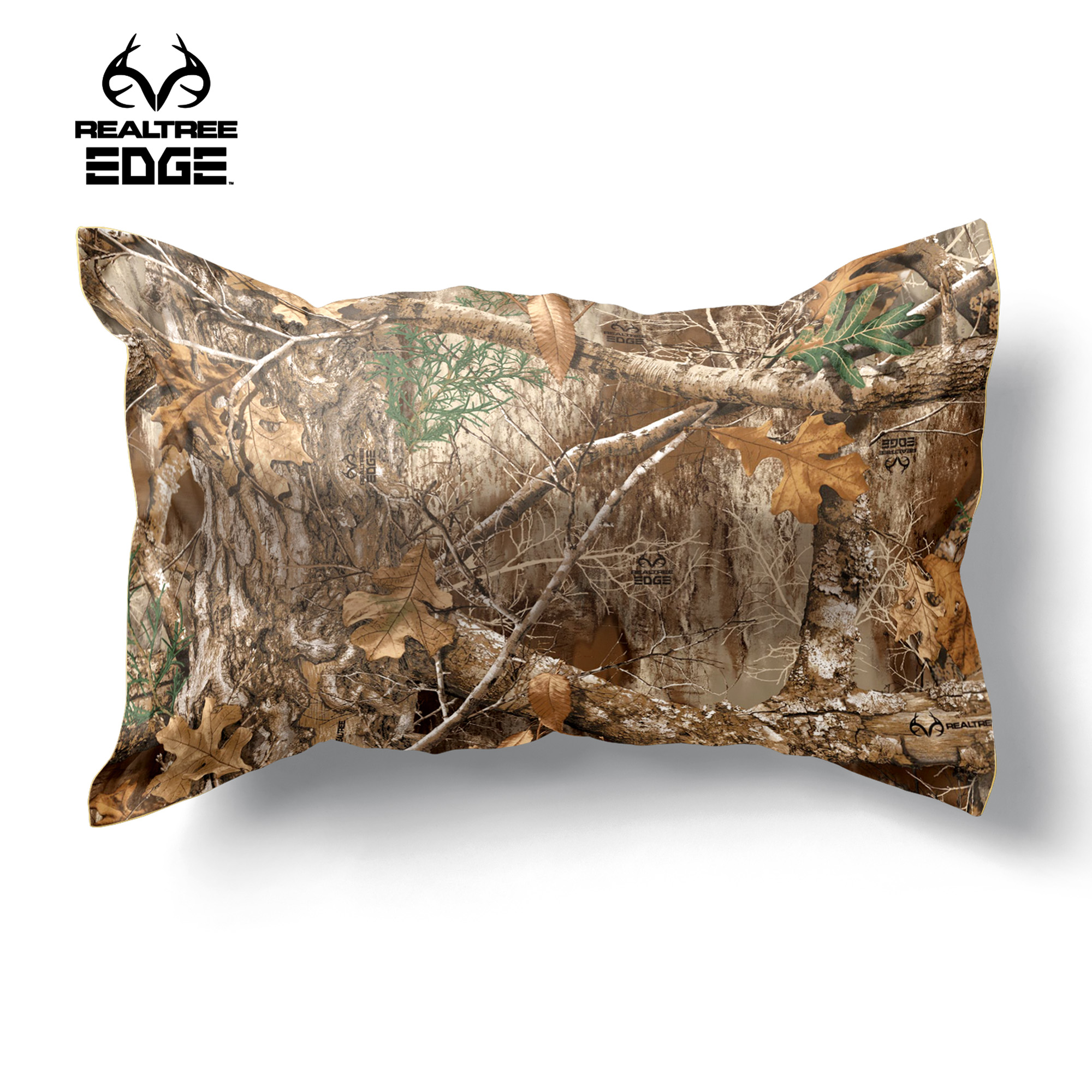 Realtree Edge Twin Bedding Set, Includes Comforter and Shams