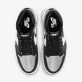 thumbnail image 4 of (Women's) Air Jordan 1 Retro High OG 'Silver Toe' (2021) CD0461-001, 4 of 9