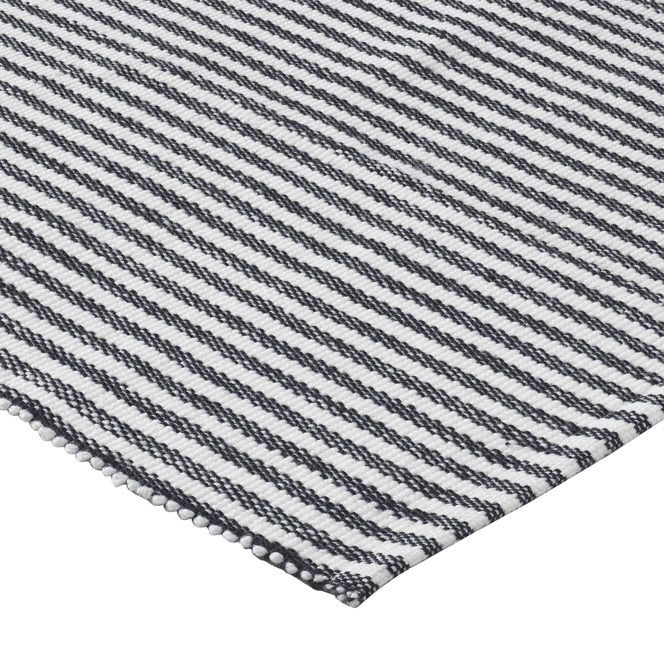 My Texas House Halloween Black Striped Indoor/Outdoor Layering Rug, 24" x 38"