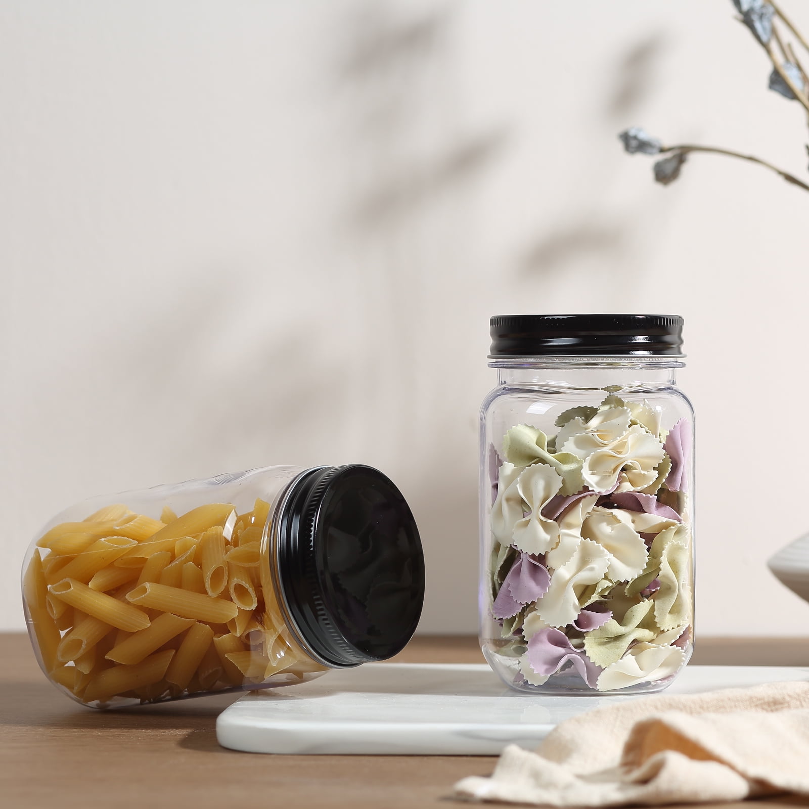 Novelinks 16 Ounce Clear Plastic Jars with Black Lids - Refillable Round Clear &