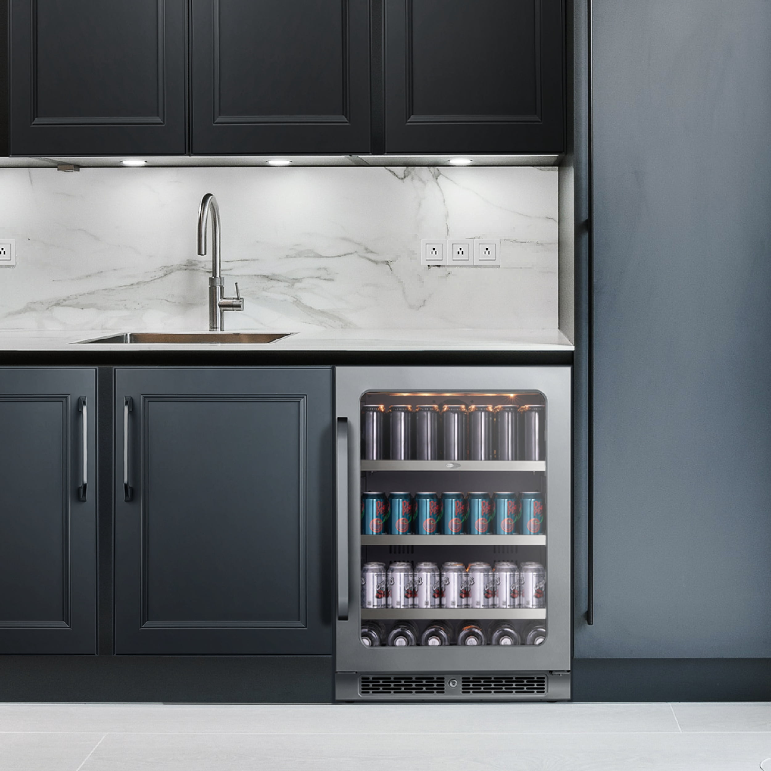 Whynter Beverage Refrigerator: 24 inch 140 Cans 34-54 °F Drink Fridge Glass Door, Built in or Freestanding for Bedroom/Office