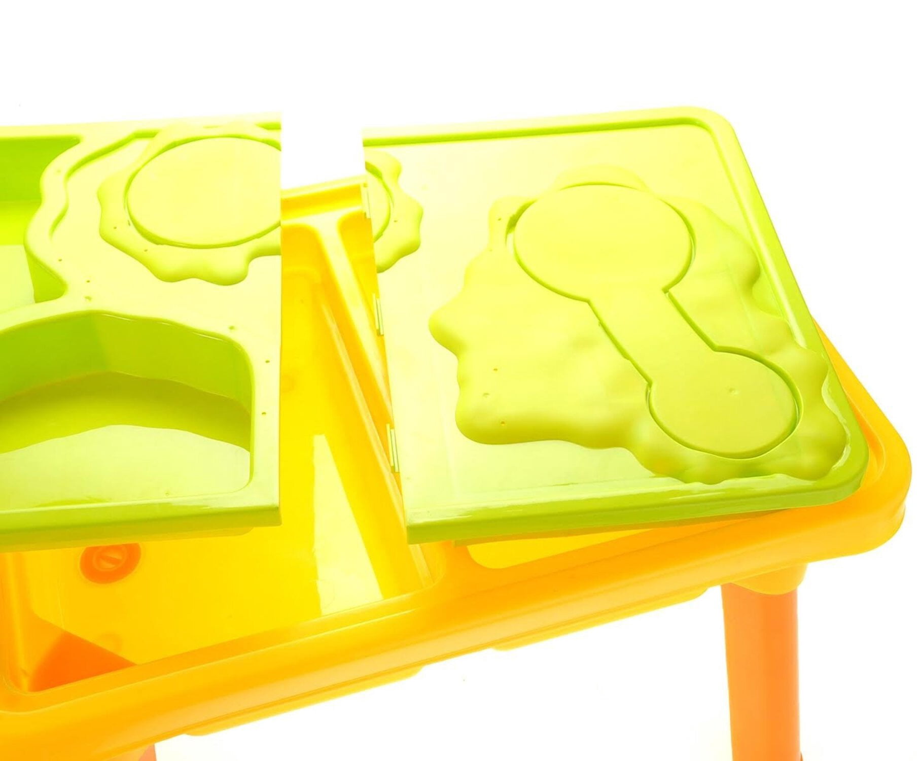 Sandbox Castle 2-In-1 Sand And Water Table W/Beach Playset