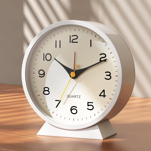 AYRELY® 11.5cm Analog Alarm Clock,Small Retro Desk Clock Battery Operated,Slient Metal Table Clock with Light for Living Room Decor,Bedroom,Bedside,Shelf(White)