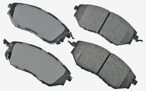 Front Ceramic Brake Pad Set For Subaru B9 Tribeca 2006-2007