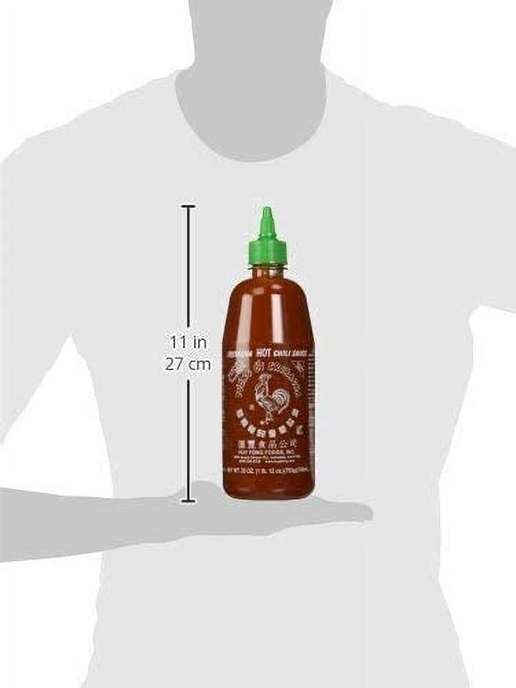 NineChef Bundle - Huy Fong Sriracha Hot Chili Sauce 28-Ounce Bottles (Pack of 3) + 1 NineChef Brand Spoon