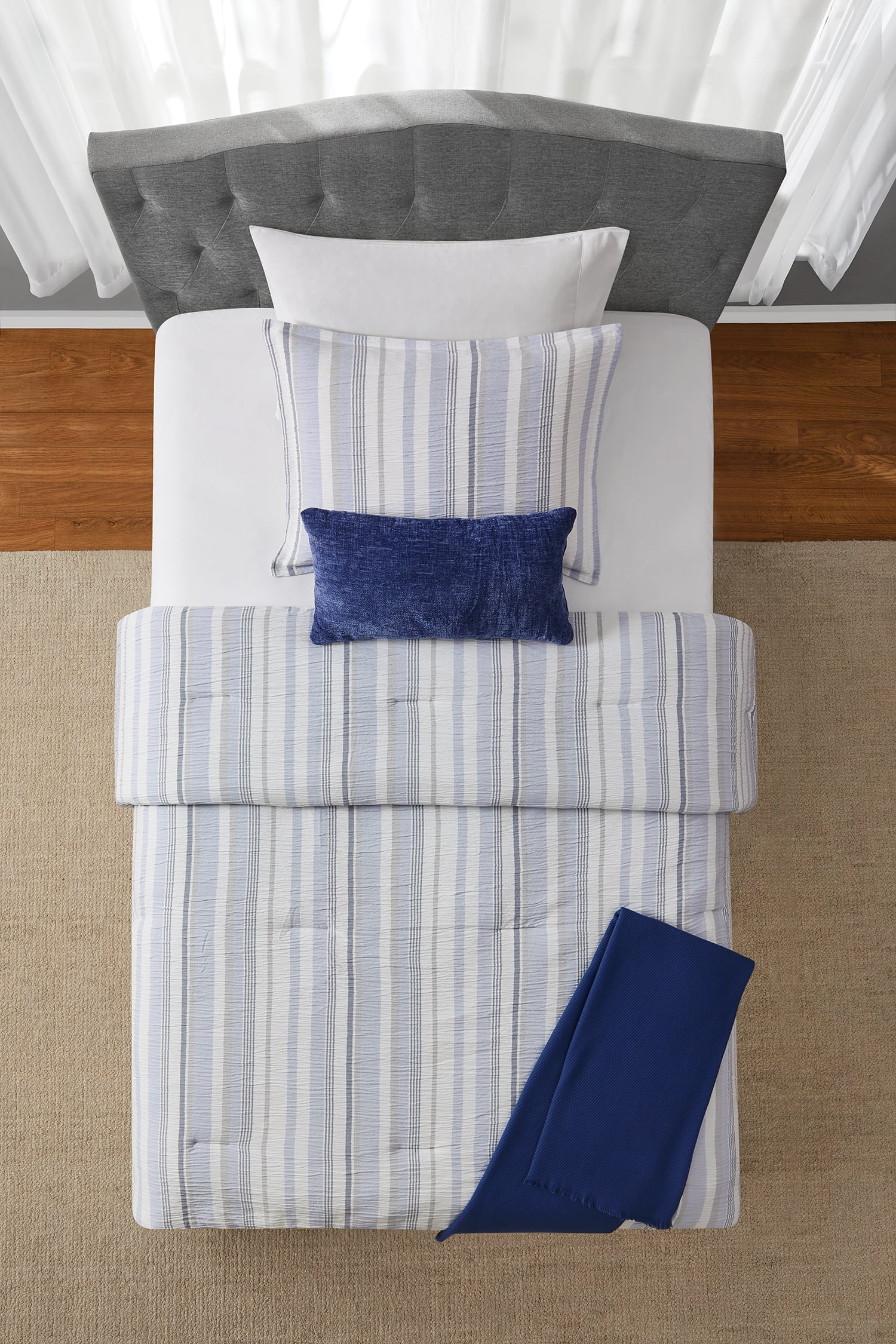 Mainstays Yarn Dyed Stripe 4-Piece Blue Comforter Set, Twin/Twin XL