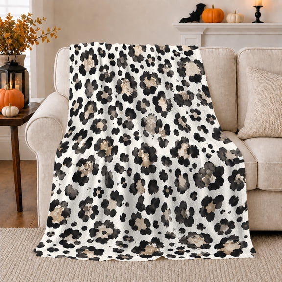Watercolor Leopard Print, Festive autumn celebration Scene, Warm Flannel Blanket for Cabin and Lodge with Detailed Artwork, Wildlife Lovers autumn celebration Gift, Festive Home Decor