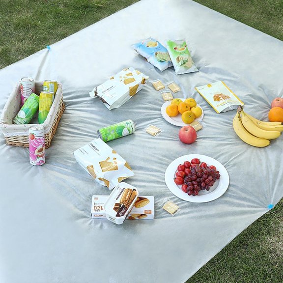 VOTRUDI Disposable Picnic Blankets - Outdoor Dampproof Camping Blankets, Beach Mats, 79" x 59" (200 x 150 cm), Modern White for Camping, Picnics, and Barbecues,79x59in,White