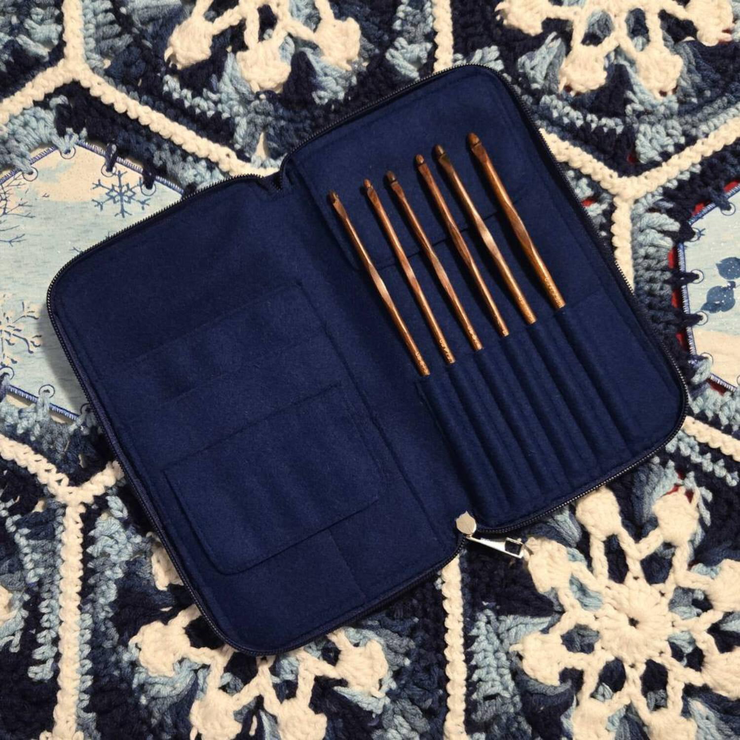 Crochet Hook Set | Rosewood | Sizes E, F, G, 7, H, I | w/custom case