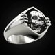 thumbnail image 5 of Anillos de calavera para hombres, joyería gótica, anillos de corazón Punk para parejas, niñas, mujeres, aleación de diamantes de imitación, motorista de fiesta Y2K JAMW Sencillez, 5 of 5