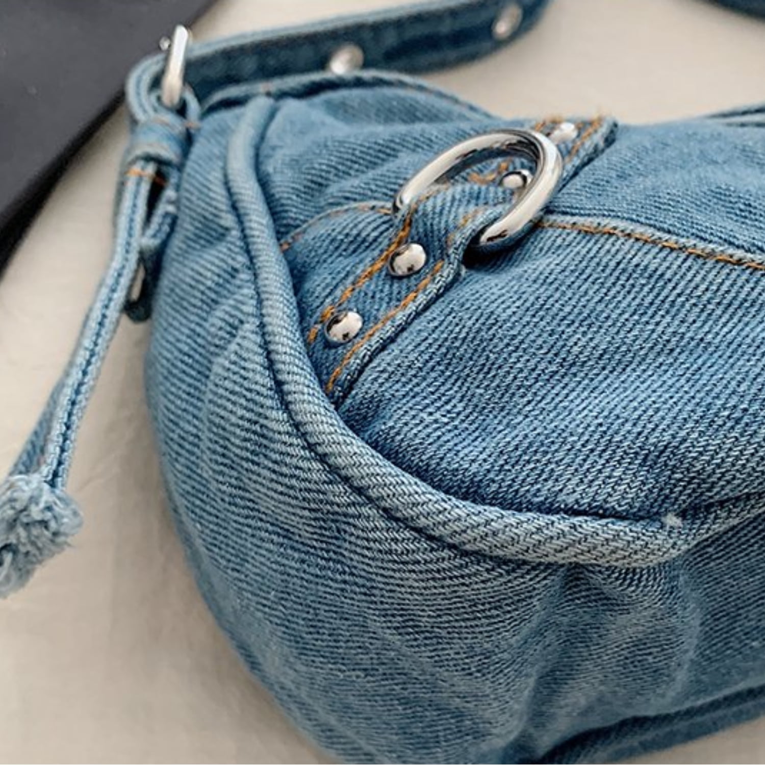 Women's Denim Crescent Shoulder Bag - Y2K Vintage Hobo Handbag, Trendy Mini Crossbody Purse for Girls, Casual Satchel with Adjustable Strap